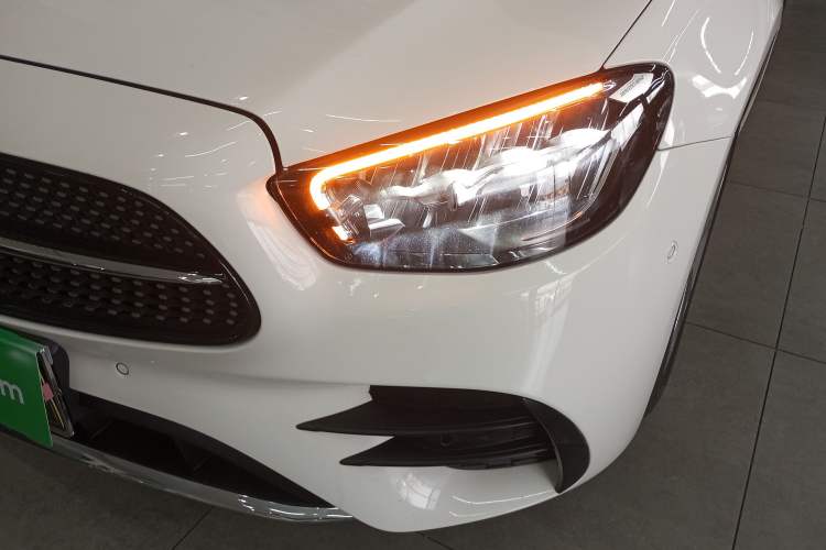 Used Mercedes-Benz E-Class 2021 E 300 L Sporty and Stylish Model Left Front Headlight