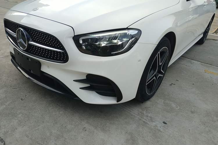 Used Mercedes-Benz E-Class 2021 Updated E 260 Fashion Sport Edition Left Front Headlight