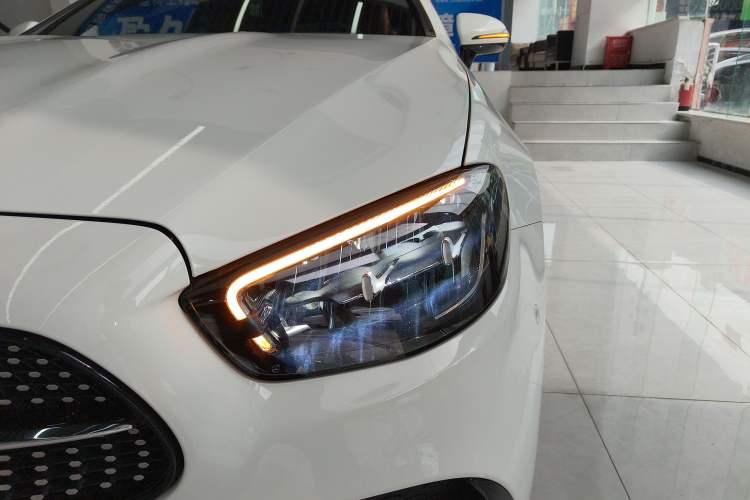 Used Mercedes-Benz E-Class 2021 E 260 Coupe Left Front Headlight
