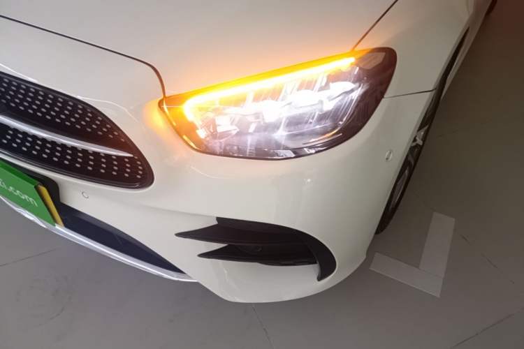 Used Mercedes-Benz E-Class 2021 E 260 Coupe Left Front Headlight