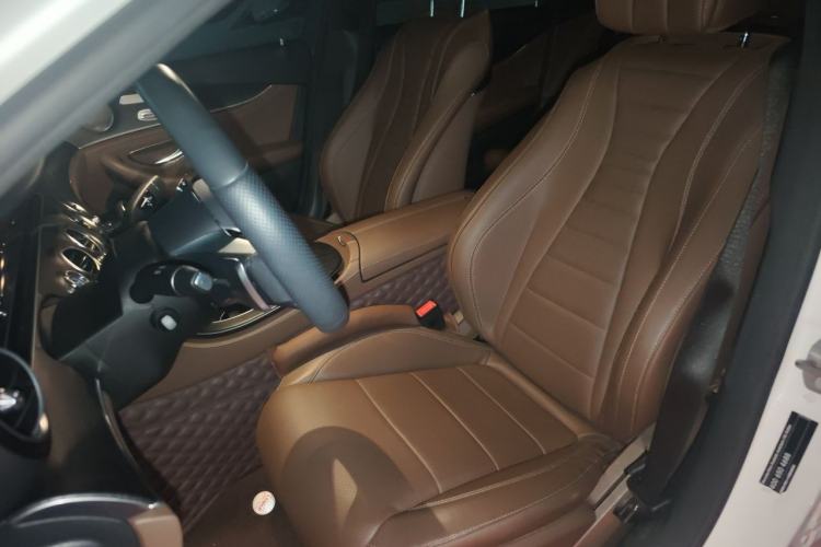 Used Mercedes-Benz E-Class 2021 Restyled E 300 L Sporty and Stylish Edition Left Front Seat
