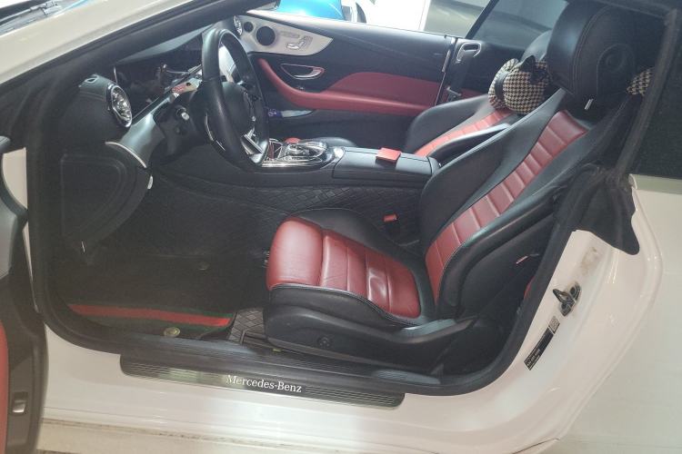 Used Mercedes-Benz E-Class 2021 E 260 Convertible Coupe Left Front Seat