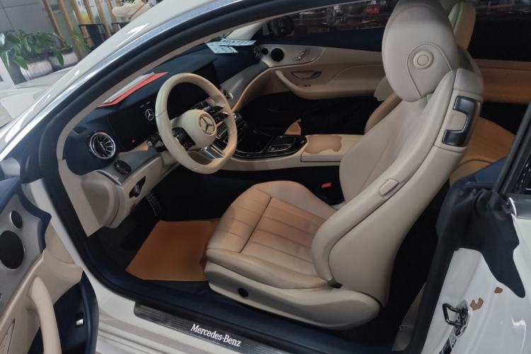 Used Mercedes-Benz E-Class 2021 E 260 Coupe Left Front Seat