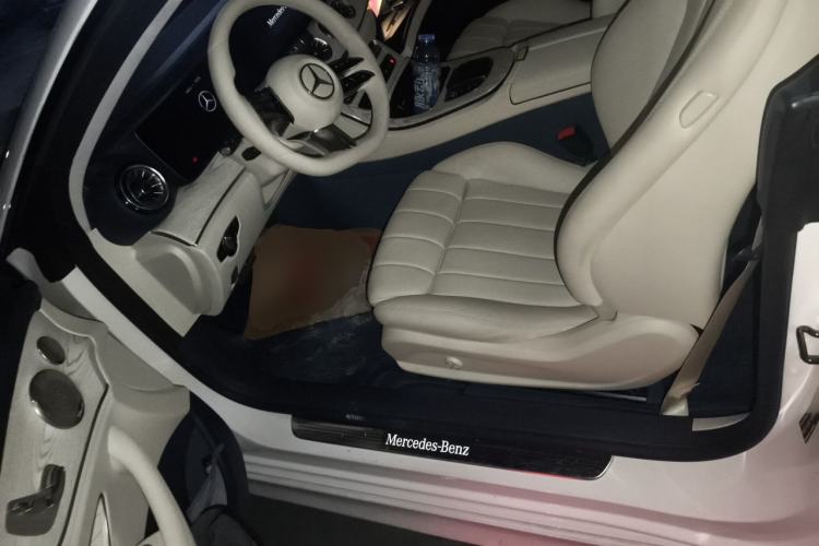 Used Mercedes-Benz E-Class 2021 E 260 Coupe Left Front Seat