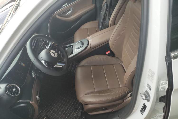 Used Mercedes-Benz E-Class 2021 Restyled E 300 L Sporty and Stylish Edition Left Front Seat