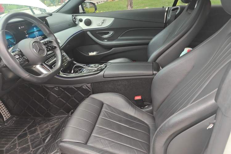 Used Mercedes-Benz E-Class 2021 E 260 Coupe Left Front Seat