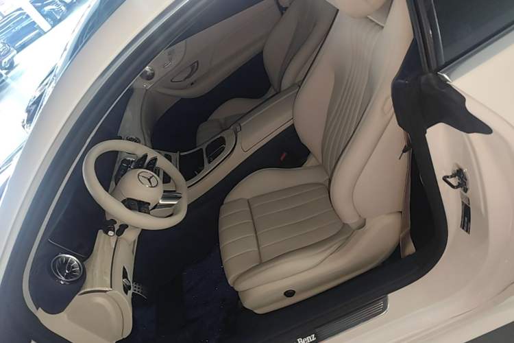Used Mercedes-Benz E-Class 2021 Facelift E 260 Coupe Left Front Seat