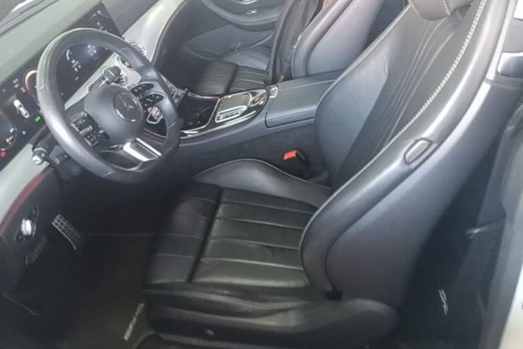 Used Mercedes-Benz E-Class 2021 E 260 Coupe Left Front Seat