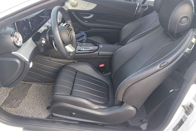 Used Mercedes-Benz E-Class 2021 E 260 Coupe Left Front Seat