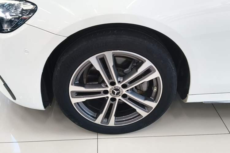 Used Mercedes-Benz E-Class 2021 Facelift E 260 L Sport Edition Left Front Wheel Hub
