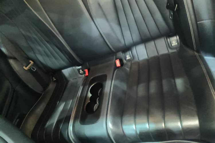 Used Mercedes-Benz E-Class 2021 Facelift E 260 4MATIC Coupe Left Rear Seat