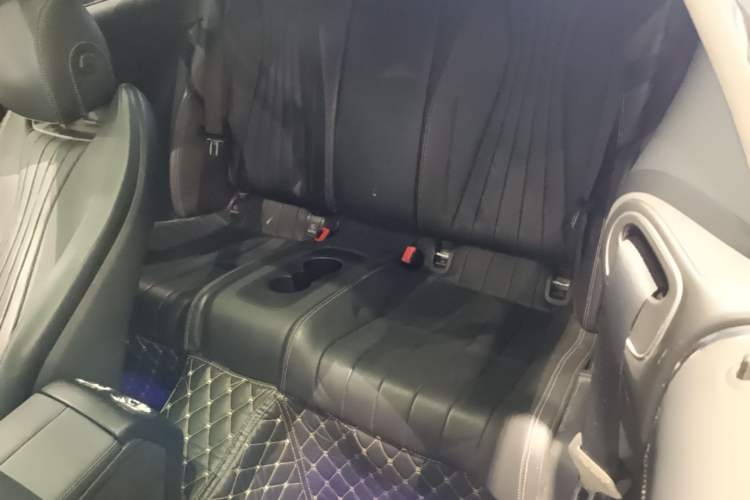 Used Mercedes-Benz E-Class 2021 E 260 Coupe Left Rear Seat