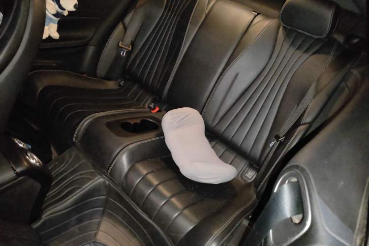 Used Mercedes-Benz E-Class 2021 Facelift E 260 4MATIC Coupe Left Rear Seat