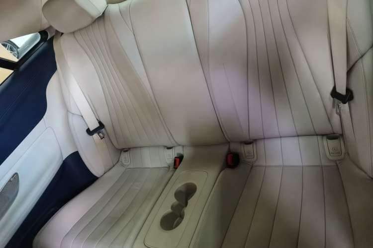 Used Mercedes-Benz E-Class 2021 E 260 Coupe Left Rear Seat