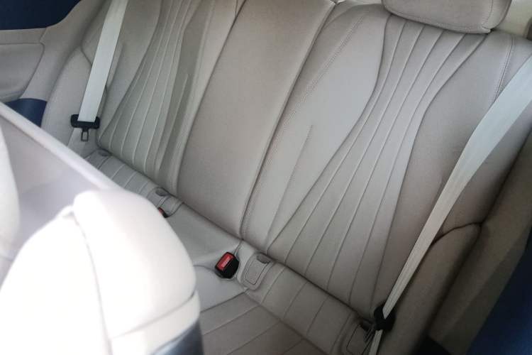 Used Mercedes-Benz E-Class 2021 E 260 Coupe Left Rear Seat