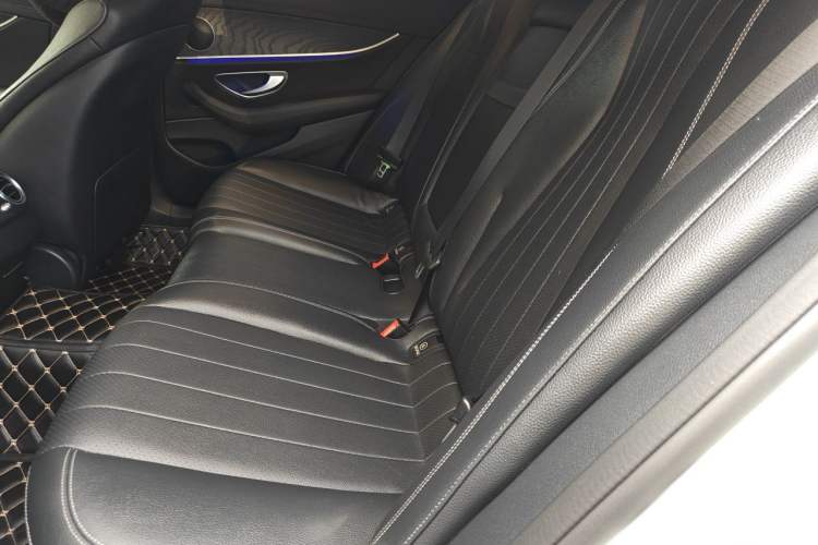 Used Mercedes-Benz E-Class 2021 Updated E 260 Fashion Sport Edition Left Rear Seat