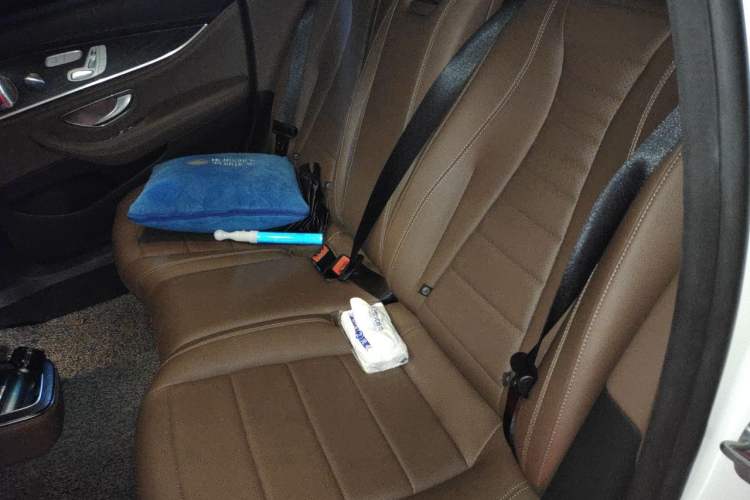Used Mercedes-Benz E-Class 2021 E 300 L Sporty and Stylish Model Left Rear Seat