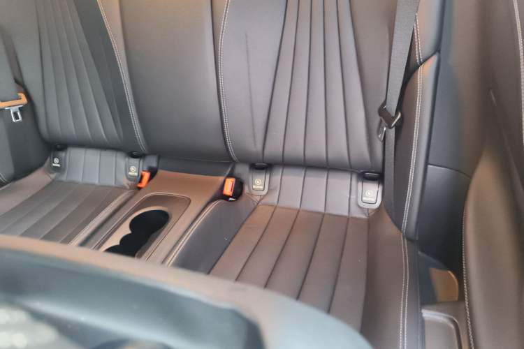Used Mercedes-Benz E-Class 2021 Facelift E 260 Coupe Left Rear Seat