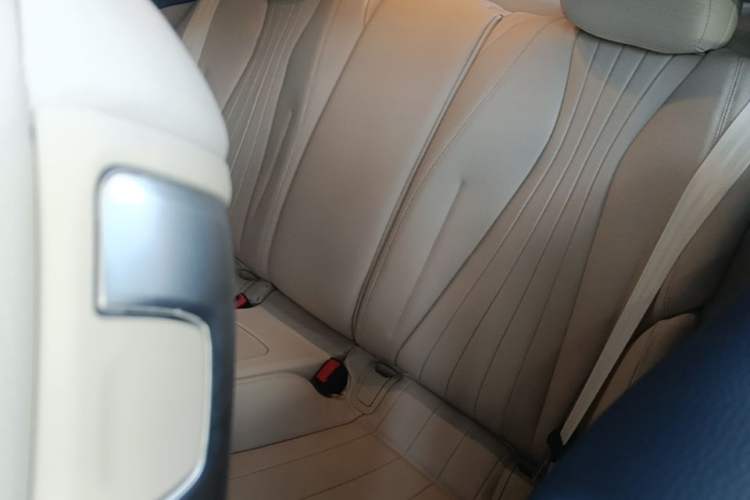Used Mercedes-Benz E-Class 2021 E 260 Coupe Left Rear Seat