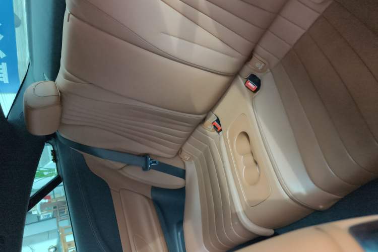 Used Mercedes-Benz E-Class 2021 E 260 Coupe Left Rear Seat