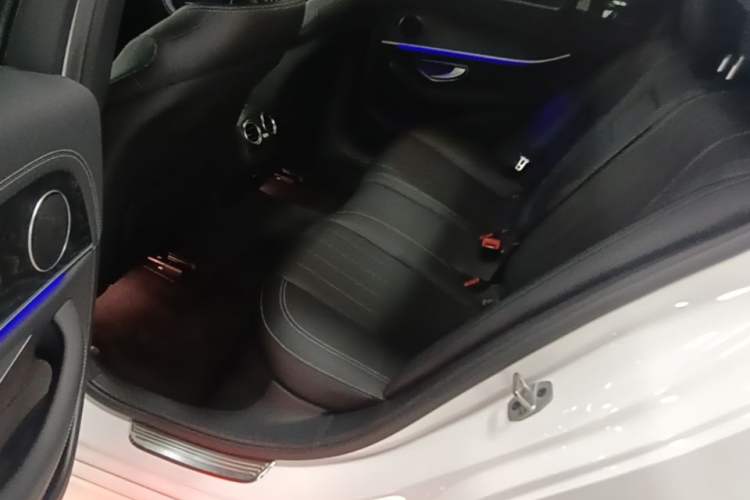 Used Mercedes-Benz E-Class 2021 E 260 Stylish Sports Edition Left Rear Seat