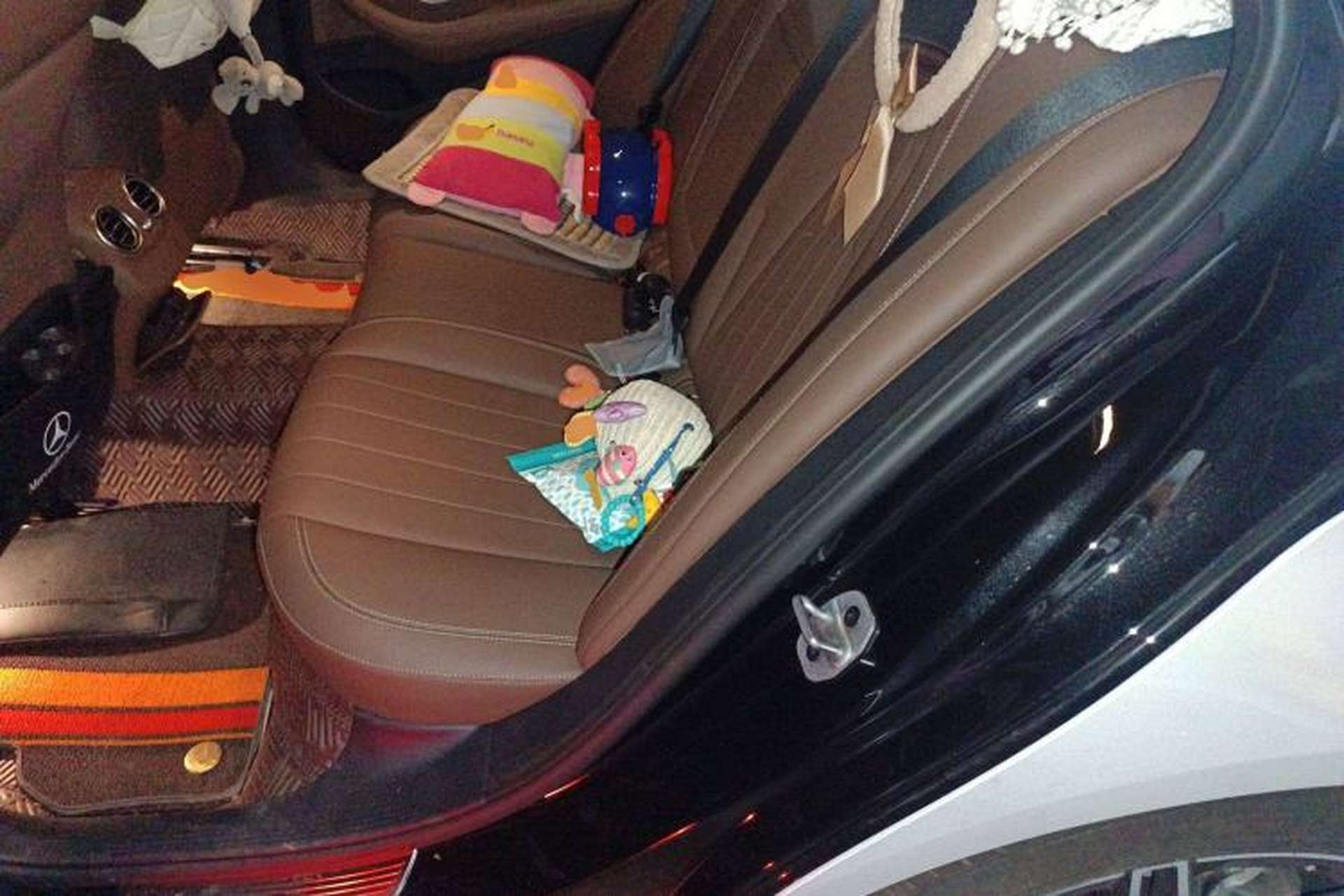 Used Mercedes-Benz E-Class 2021 Updated E 260 Fashion Sport Edition Left Rear Seat
