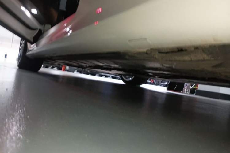 Used Mercedes-Benz E-Class 2021 E 300 Coupe Left Side Sill
