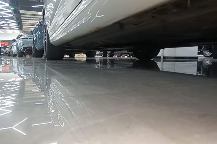 Used Mercedes-Benz E-Class 2021 E 260 Stylish Sports Edition Left Side Sill