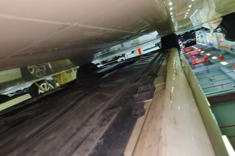 Used Mercedes-Benz E-Class 2021 Facelift E 260 L Sport Edition Left Side Sill