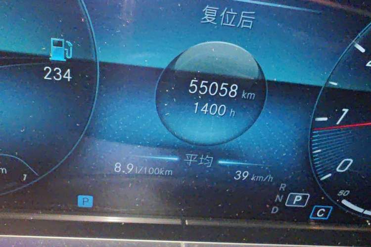 Used Mercedes-Benz E-Class 2021 Restyled E 300 L Sporty and Stylish Edition Odometer Close Up