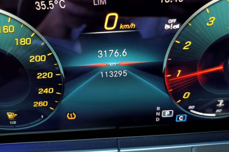 Used Mercedes-Benz E-Class 2021 Restyled E 300 Sport Edition Odometer Close Up