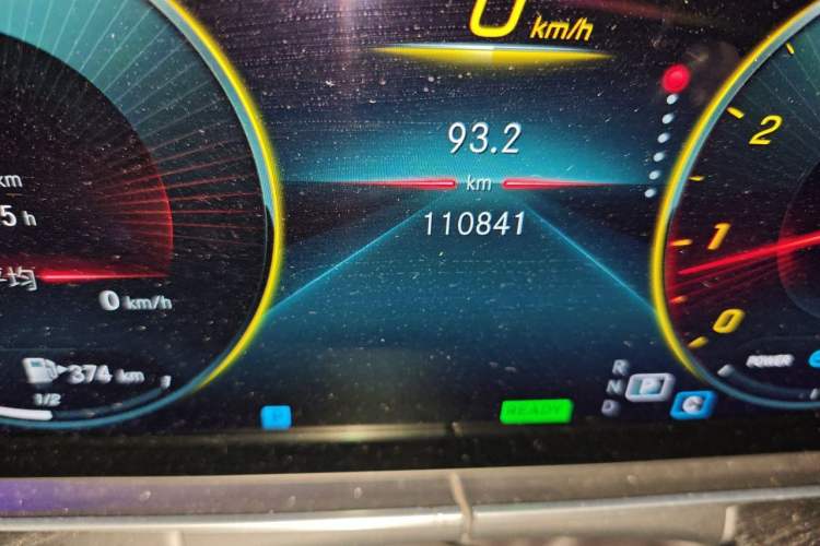 Used Mercedes-Benz E-Class 2021 E 260 Stylish Sports Edition Odometer Close Up