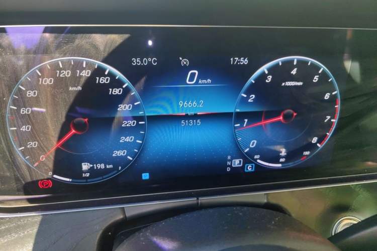 Used Mercedes-Benz E-Class 2021 Updated E 260 Fashion Sport Edition Odometer Close Up