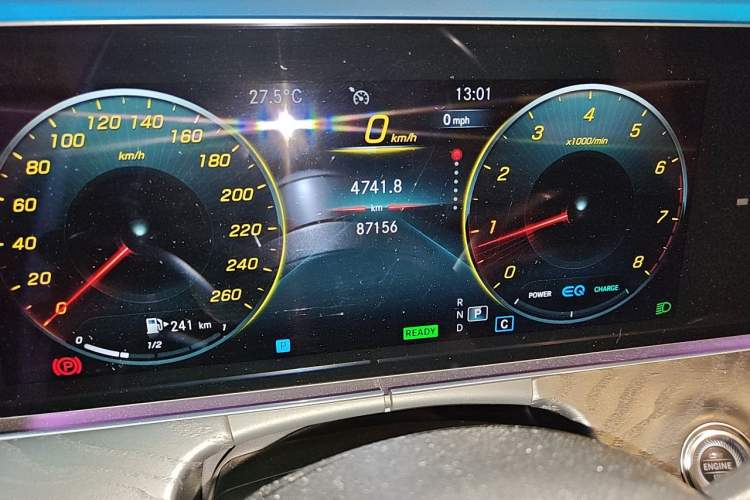 Used Mercedes-Benz E-Class 2021 E 260 Stylish Sports Edition Odometer Close Up