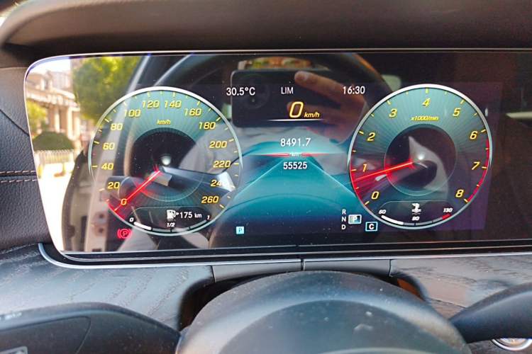Used Mercedes-Benz E-Class 2021 Updated E 260 Fashion Sport Edition Odometer Close Up