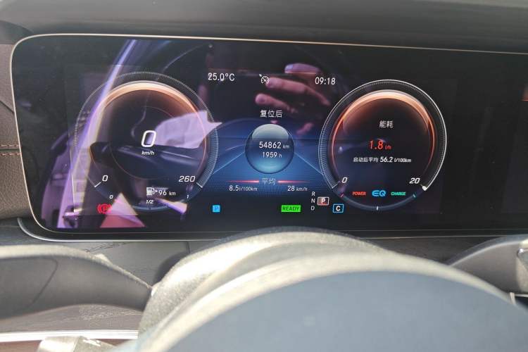 Used Mercedes-Benz E-Class 2021 E 260 Stylish Sports Edition Odometer Close Up