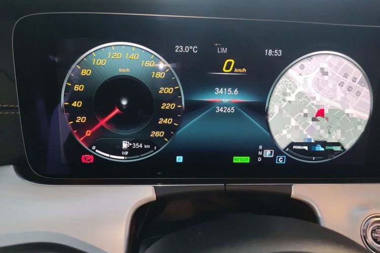 Used Mercedes-Benz E-Class 2021 E 260 Coupe Odometer Close Up
