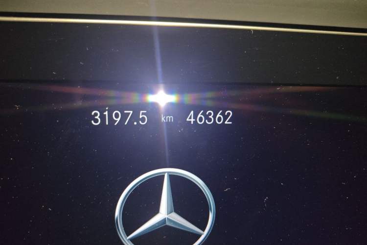 Used Mercedes-Benz E-Class 2021 Facelift E 260 Coupe Odometer Close Up