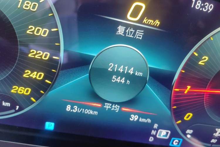 Used Mercedes-Benz E-Class 2021 Facelift E 260 Coupe Odometer Close Up