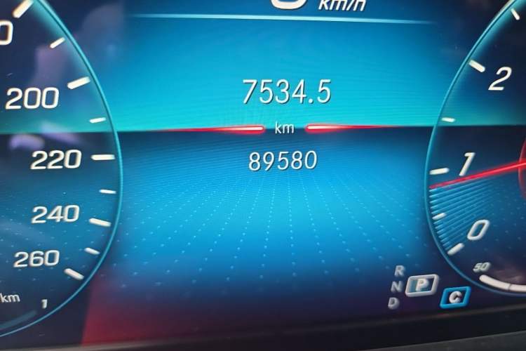 Used Mercedes-Benz E-Class 2021 Updated E 260 Fashion Sport Edition Odometer Close Up