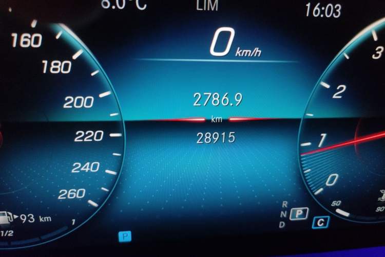 Used Mercedes-Benz E-Class 2021 Updated E 260 Fashion Sport Edition Odometer Close Up