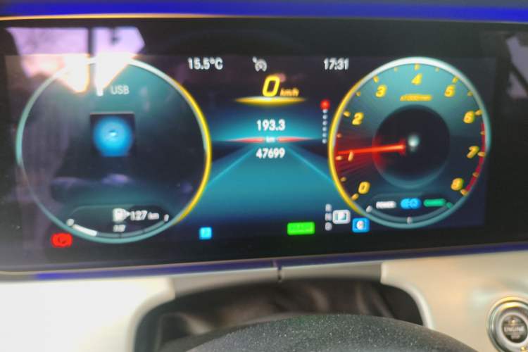 Used Mercedes-Benz E-Class 2021 E 260 Coupe Odometer Close Up