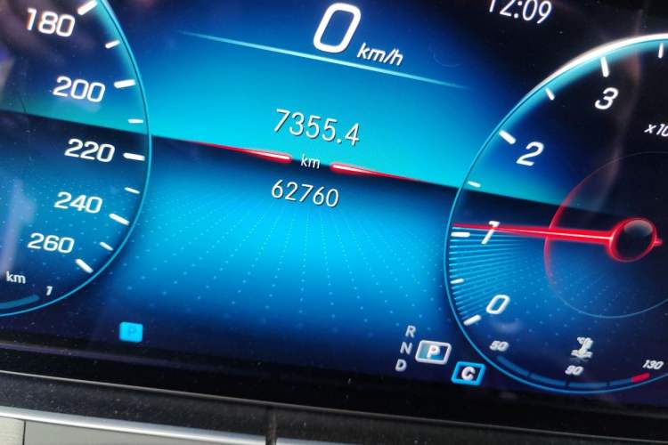 Used Mercedes-Benz E-Class 2021 Restyled E 300 L Sporty and Stylish Edition Odometer Close Up