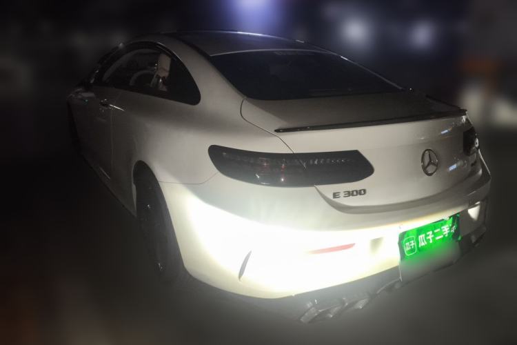 Used Mercedes-Benz E-Class 2021 E 260 Coupe Rear Left 45 Deg