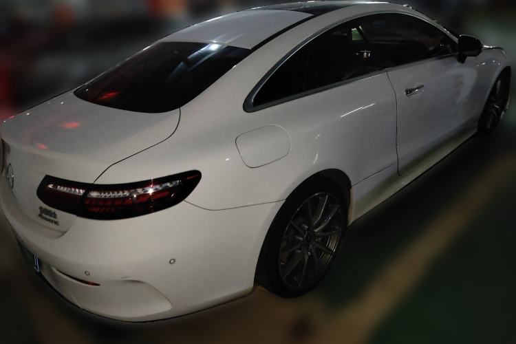 Used Mercedes-Benz E-Class 2021 Facelift E 260 4MATIC Coupe Rear Right 45 Deg