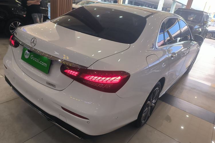 Used Mercedes-Benz E-Class 2021 E 300 L Sporty and Stylish Model Rear Right 45 Deg