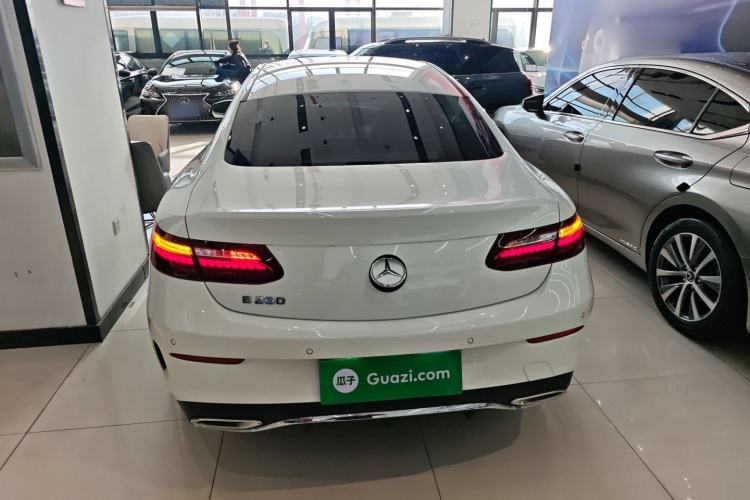 Used Mercedes-Benz E-Class 2021 E 260 Coupe Rear