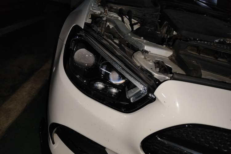 Used Mercedes-Benz E-Class 2021 Facelift E 260 4MATIC Coupe Right Front Headlight