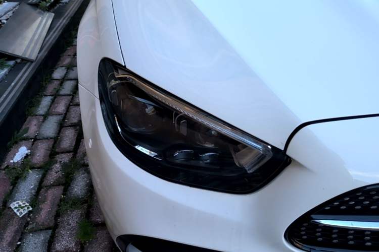 Used Mercedes-Benz E-Class 2021 Restyled E 300 Sport Edition Right Front Headlight