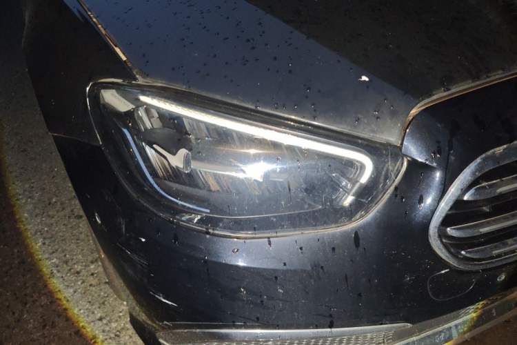 Used Mercedes-Benz E-Class 2021 E 260 Stylish Sports Edition Right Front Headlight